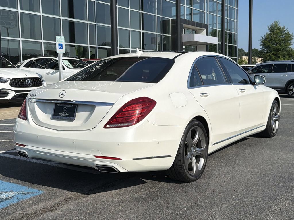 Used 2015 Mercedes-Benz S 550 Sedan image 3