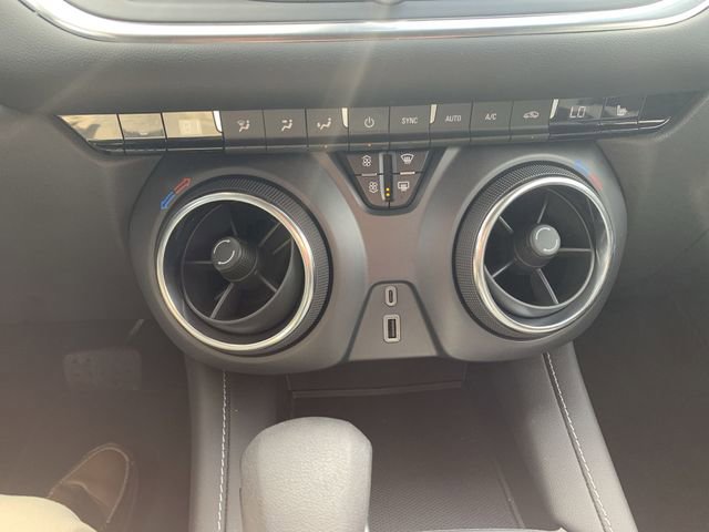 Certified 2024 Chevrolet Blazer LT w/ Driver Confidence Package image 17