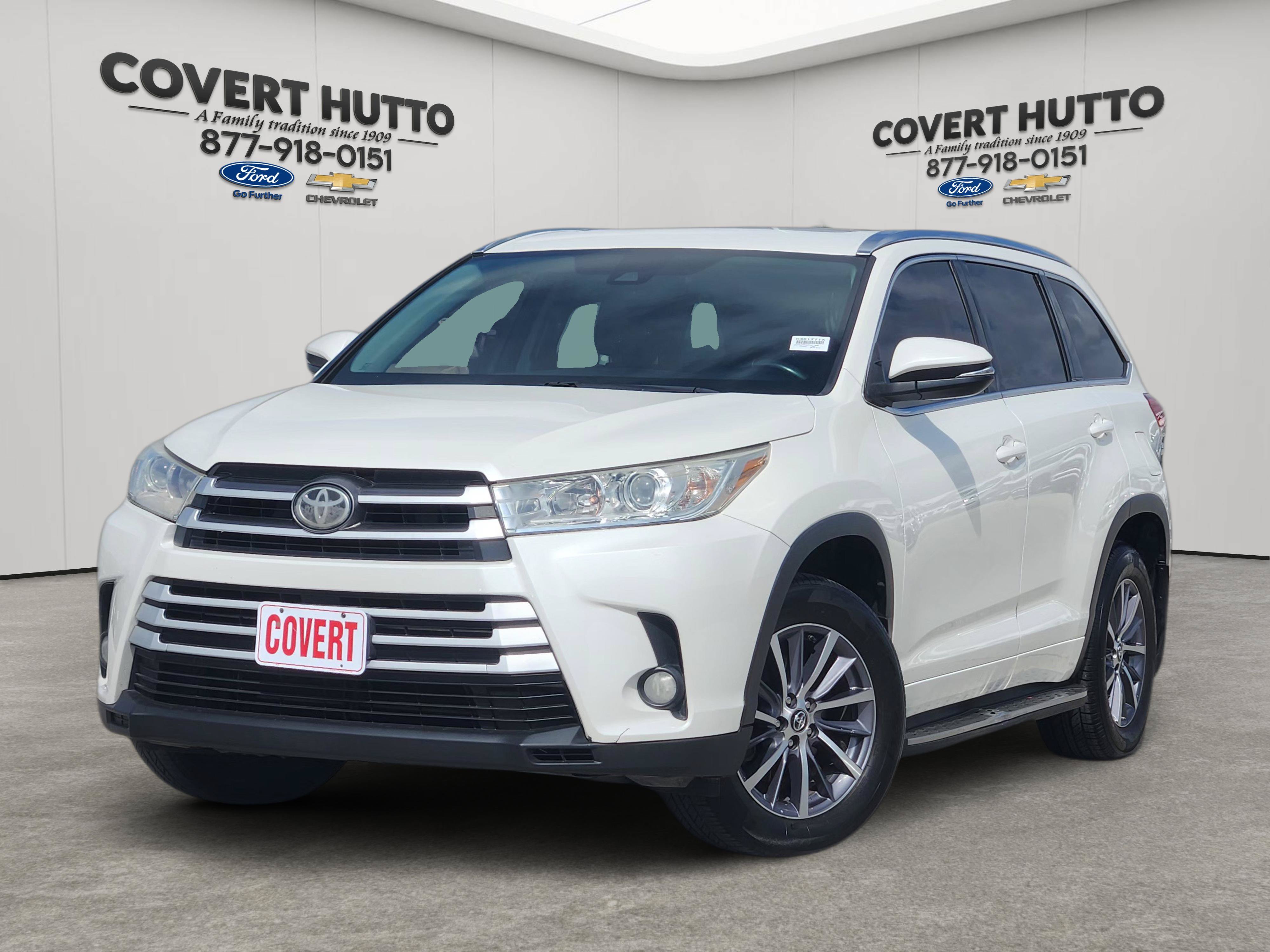 Used 2017 Toyota Highlander XLE FWD image 1