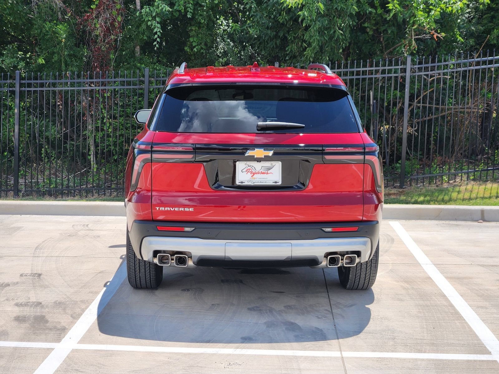 New 2026 Chevrolet Traverse LT FWD image 7