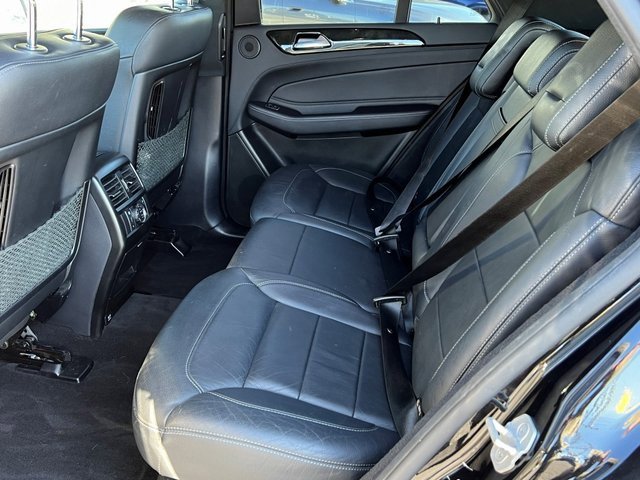 Used 2017 Mercedes-Benz GLE 43 AMG 4MATIC image 19