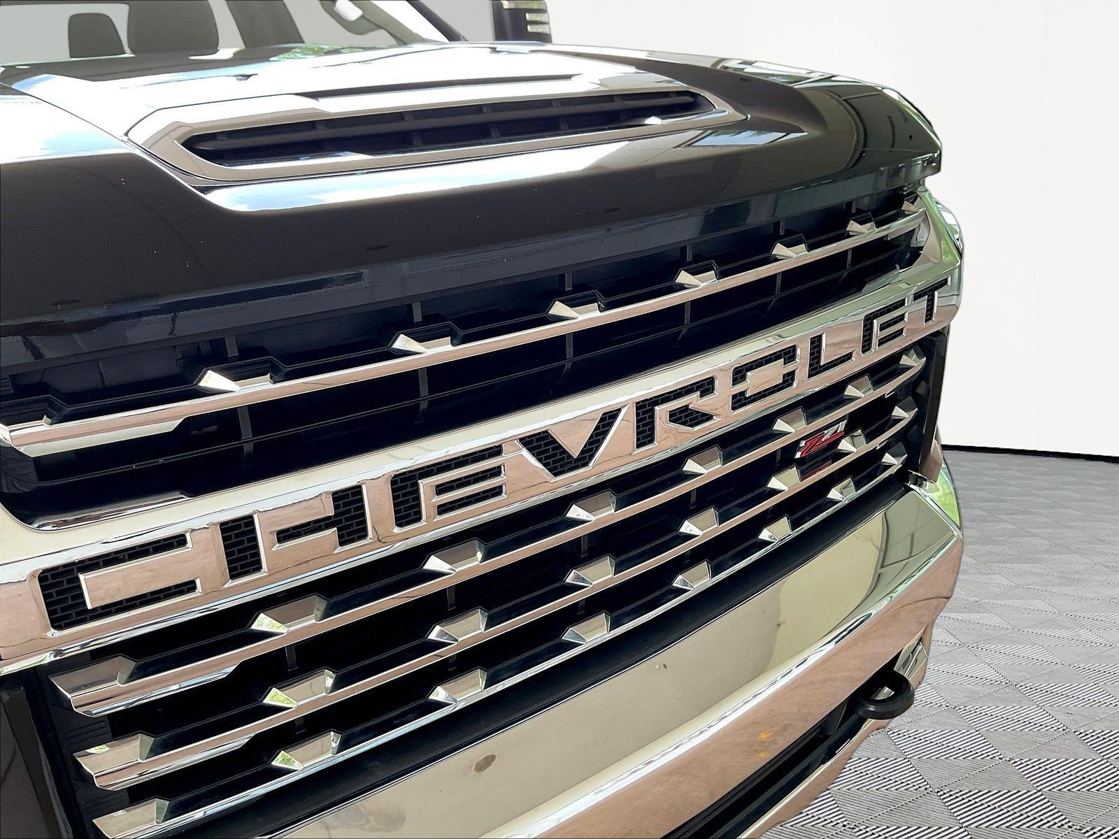 Used 2021 Chevrolet Silverado 2500 LTZ AWD/4WD image 31