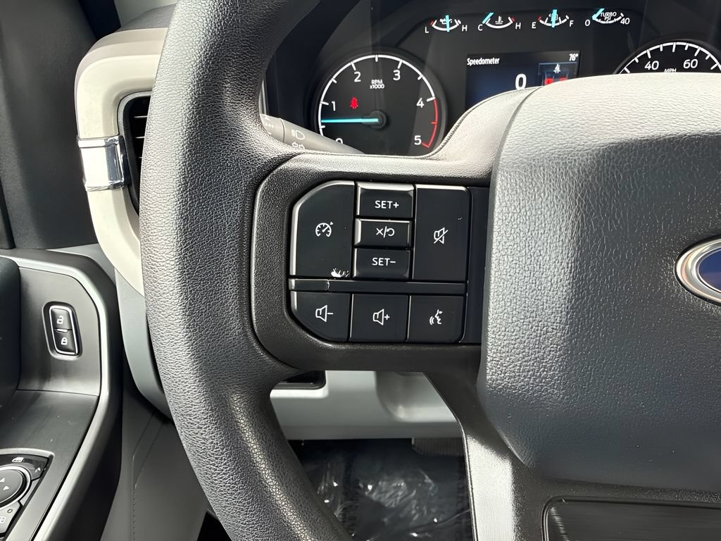 Used 2025 Ford F350 XLT AWD/4WD image 14