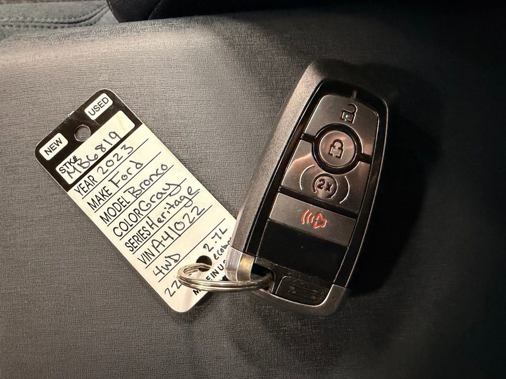 Used 2023 Ford Bronco Heritage Edition image 41