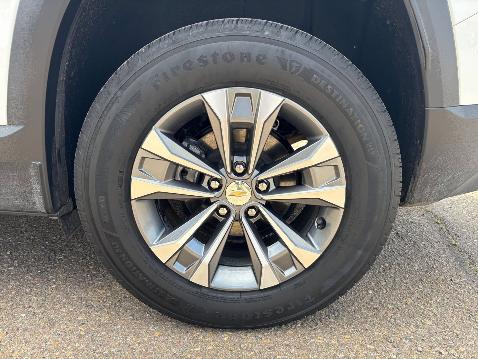 Used 2025 Chevrolet Equinox LT FWD image 30
