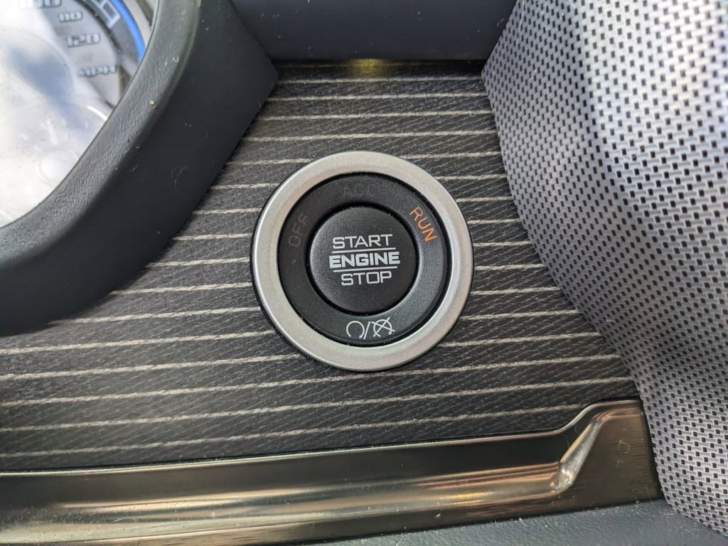 Used 2022 RAM 3500 Limited image 27