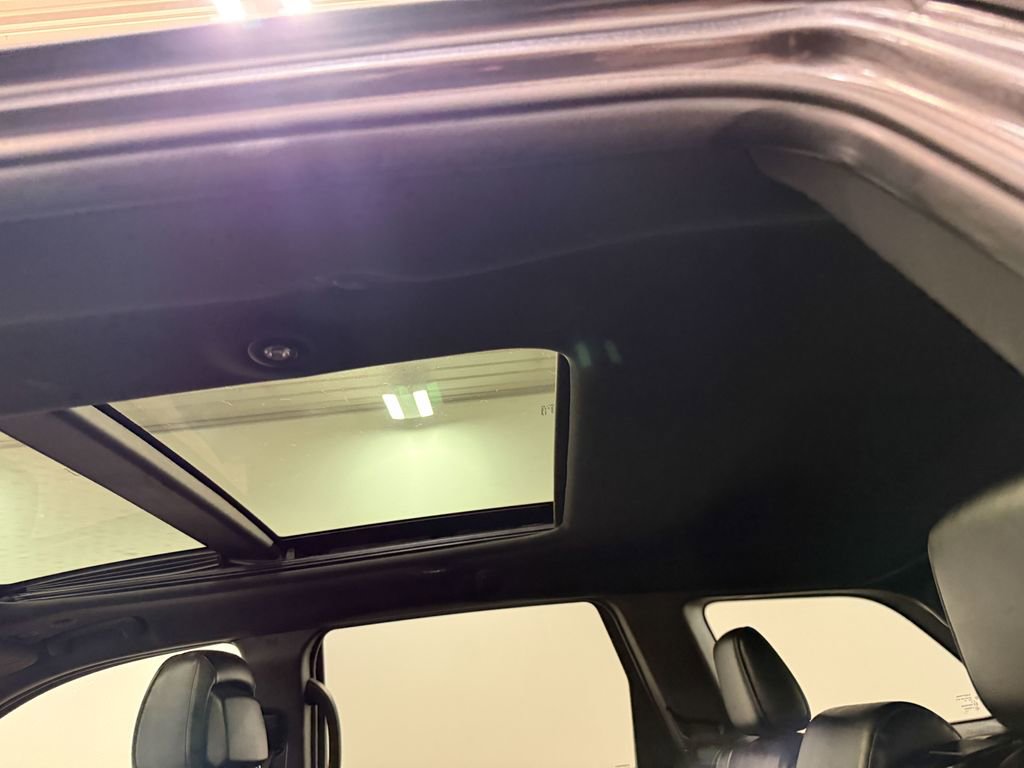 Used 2018 Jeep Grand Cherokee Overland image 49