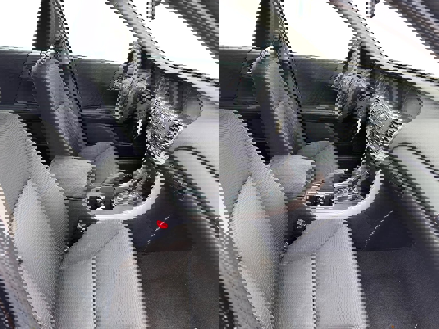 Used 2015 Honda Accord LX image 16