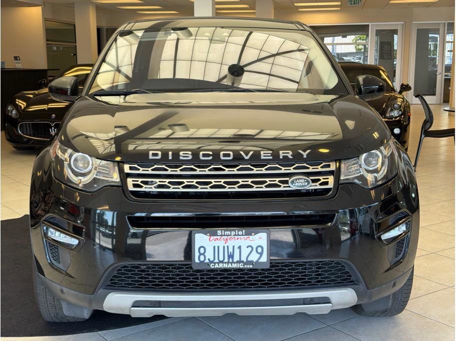 Used 2019 Land Rover Discovery Sport HSE AWD/4WD image 2