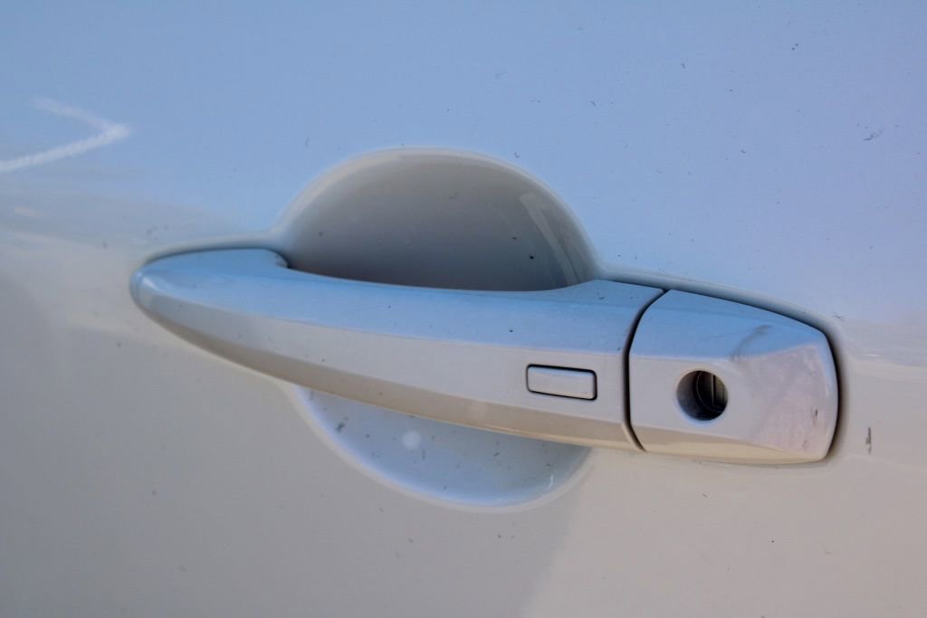 Used 2021 Nissan Rogue Platinum image 16