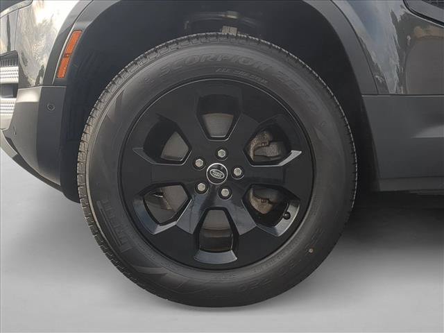 Used 2023 Land Rover Defender 110 S AWD/4WD image 29