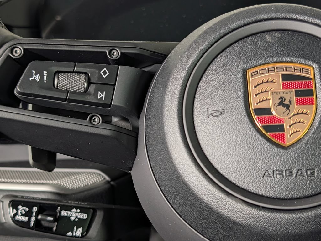 New 2026 Porsche Cayenne Coupe AWD/4WD image 41