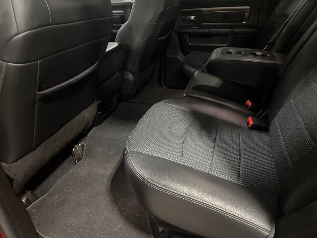 Used 2018 RAM 2500 Big Horn w/ Sport Appearance Group image 29