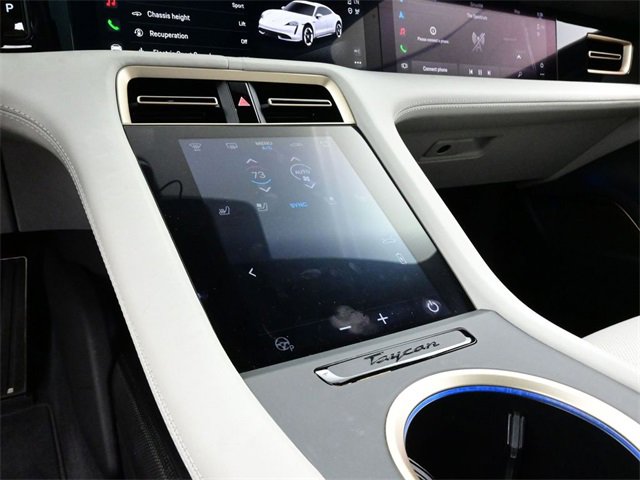 Used 2022 Porsche Taycan Turbo S image 11