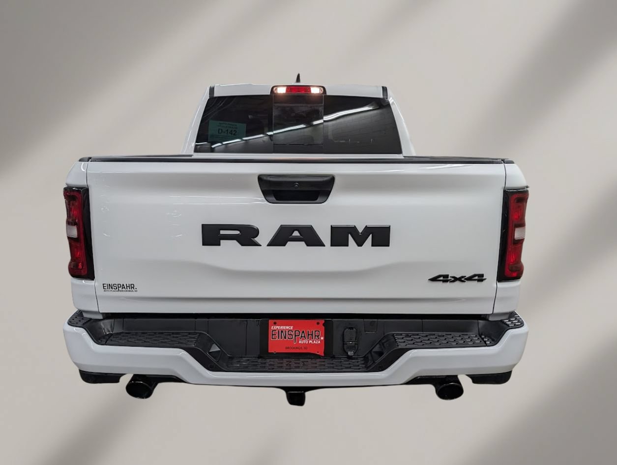 New 2026 RAM 1500 Express AWD/4WD image 21