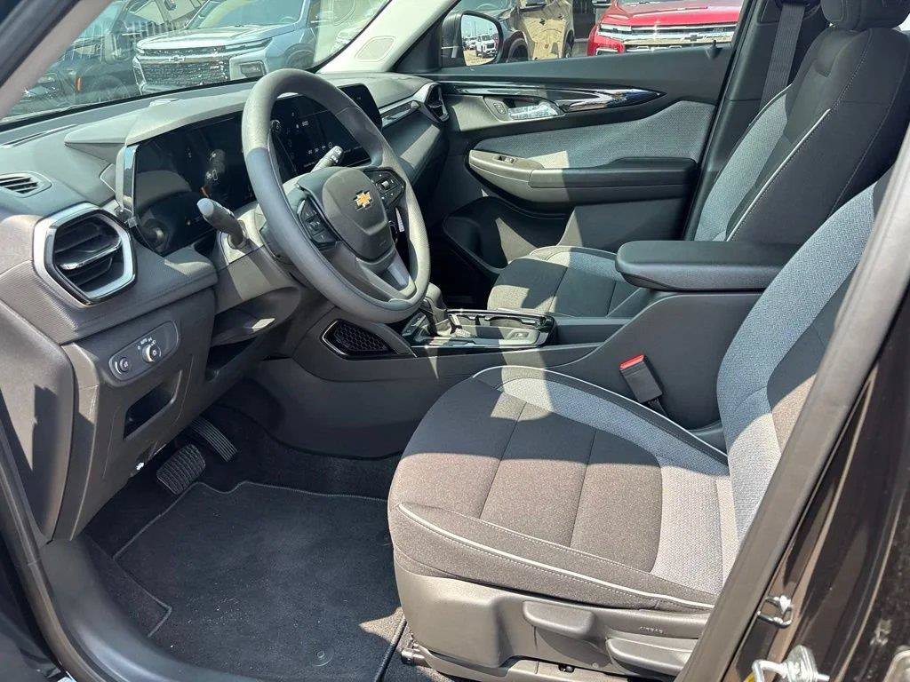 New 2026 Chevrolet TrailBlazer LS w/ LS Convenience Package FWD image 15