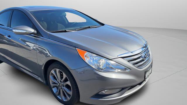 Used 2014 Hyundai Sonata SE w/ Premium Package 04 image 8