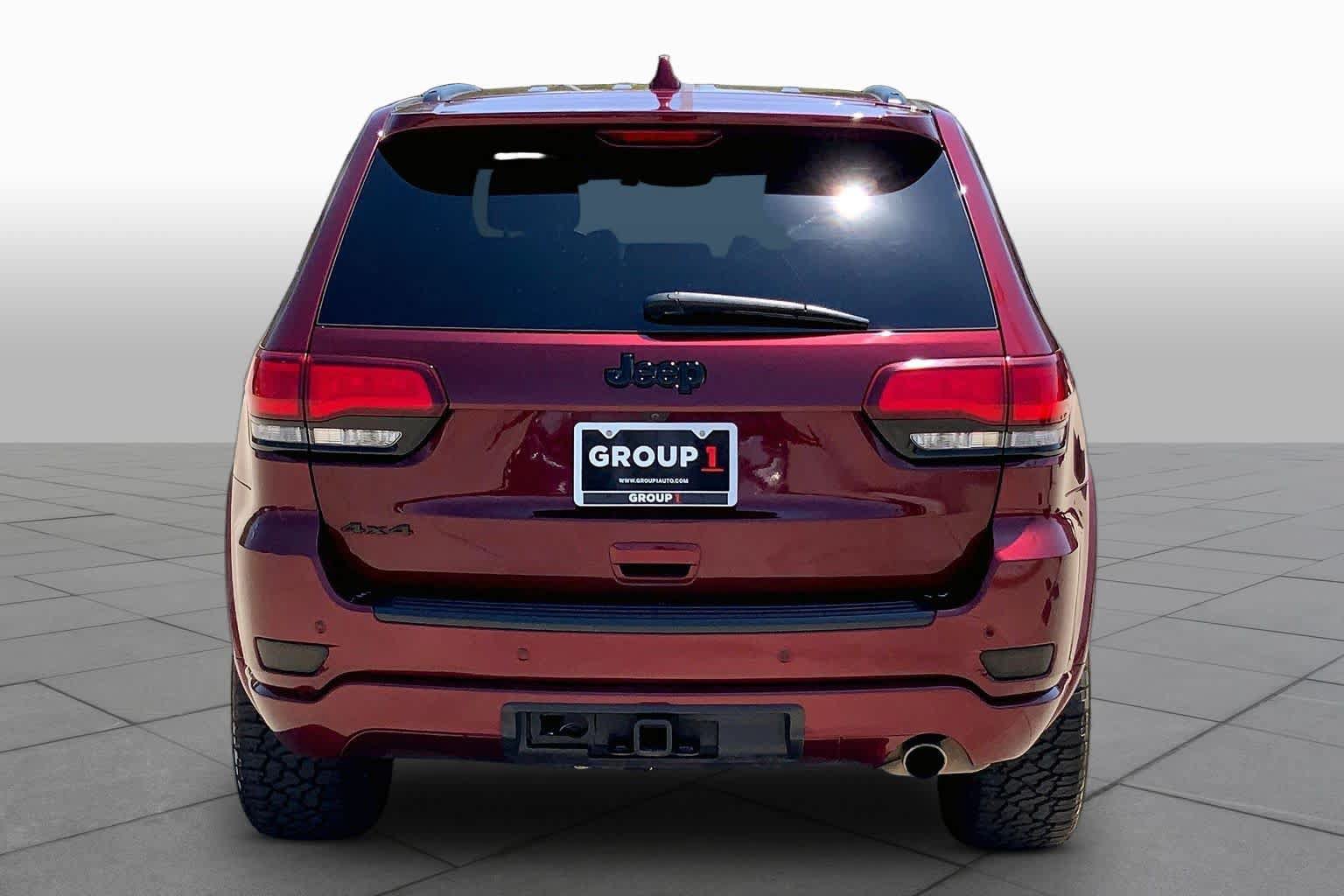 Used 2020 Jeep Grand Cherokee Altitude AWD/4WD image 5
