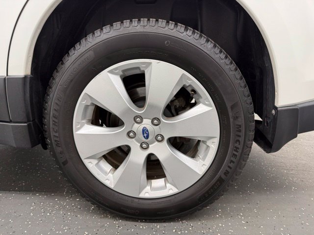 Used 2012 Subaru Outback 2.5i Limited AWD/4WD image 20