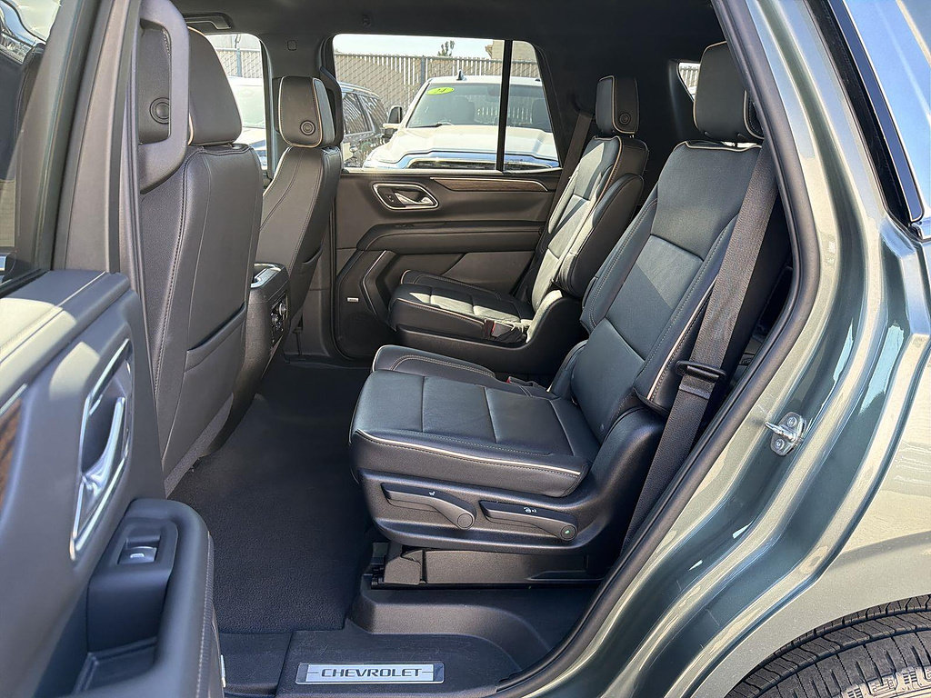 Used 2024 Chevrolet Tahoe Premier RWD image 24