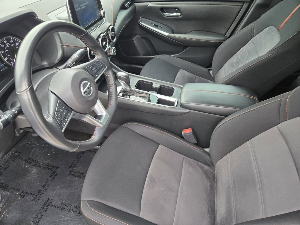 Used 2023 Nissan Sentra SR w/ Midnight Edition Package image 18