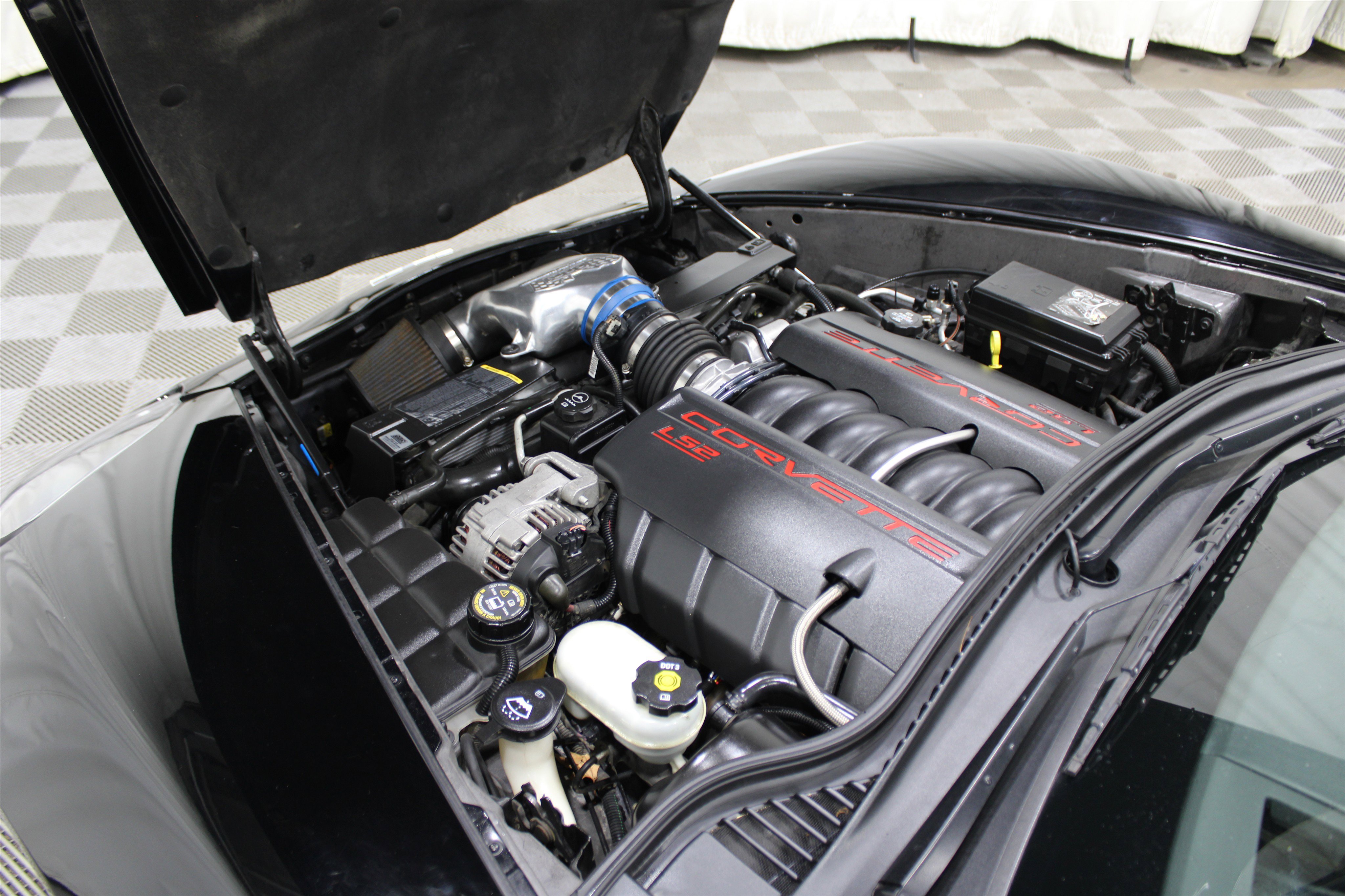 Used 2006 Chevrolet Corvette Coupe w/ Preferred Equipment Group image 32