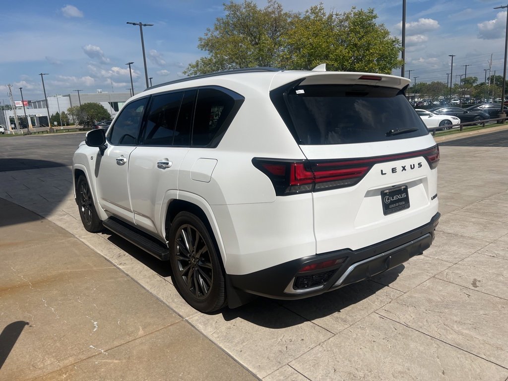 Used 2024 Lexus LX 600 F Sport image 4