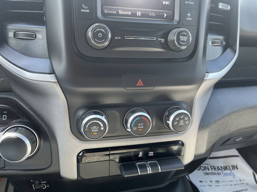Used 2022 RAM 1500 Big Horn AWD/4WD image 25