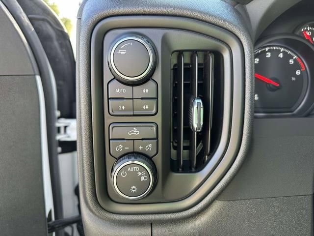 Certified 2024 Chevrolet Silverado 1500 Custom Trail Boss w/ LPO, Dark Essentials Package image 10