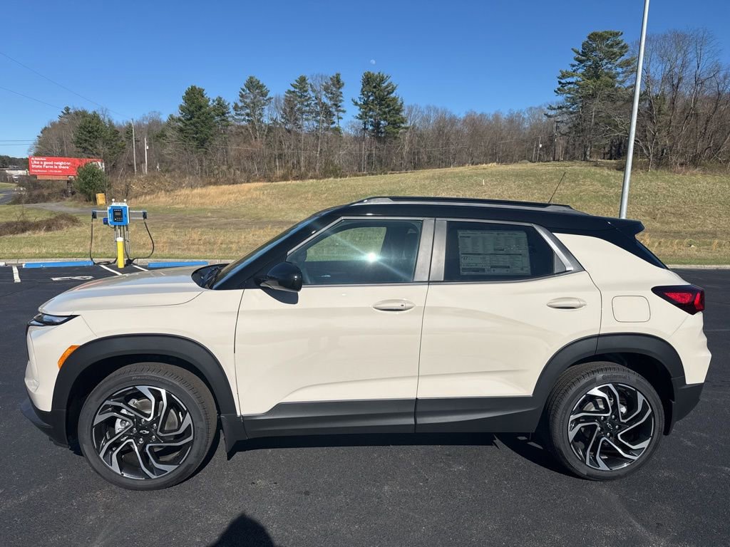 New 2026 Chevrolet TrailBlazer RS w/ Convenience Package AWD/4WD image 5