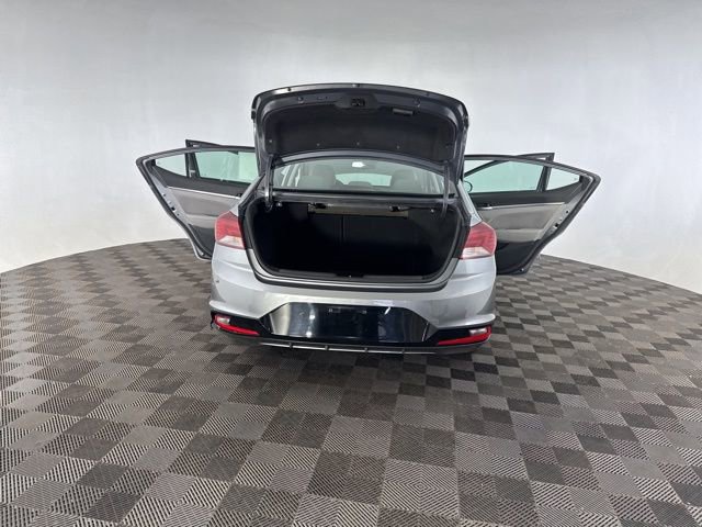Used 2019 Hyundai Elantra Value Edition image 15