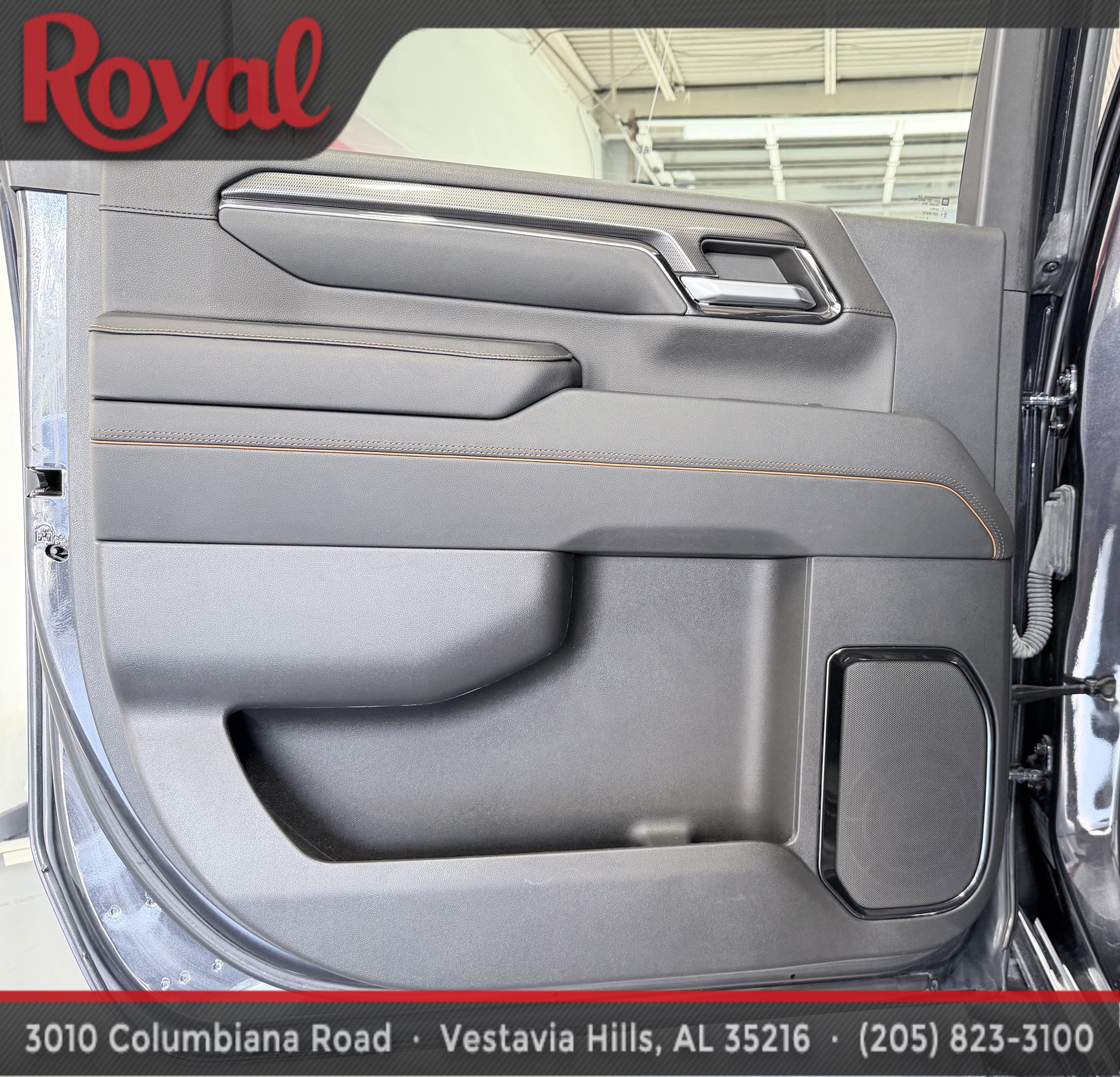 Used 2024 GMC Sierra 2500 AT4 w/ AT4 Preferred Package AWD/4WD image 12