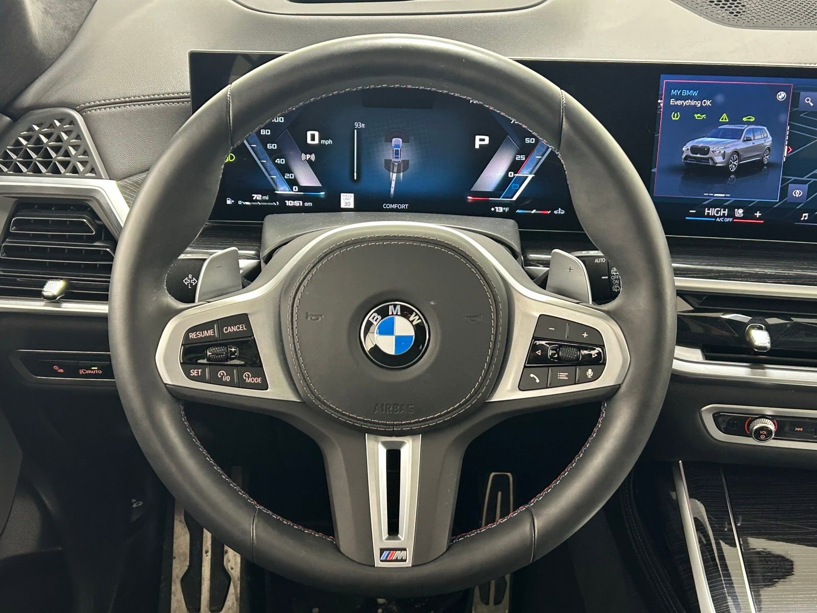 Used 2025 BMW X7 M60i w/ Executive Package image 12