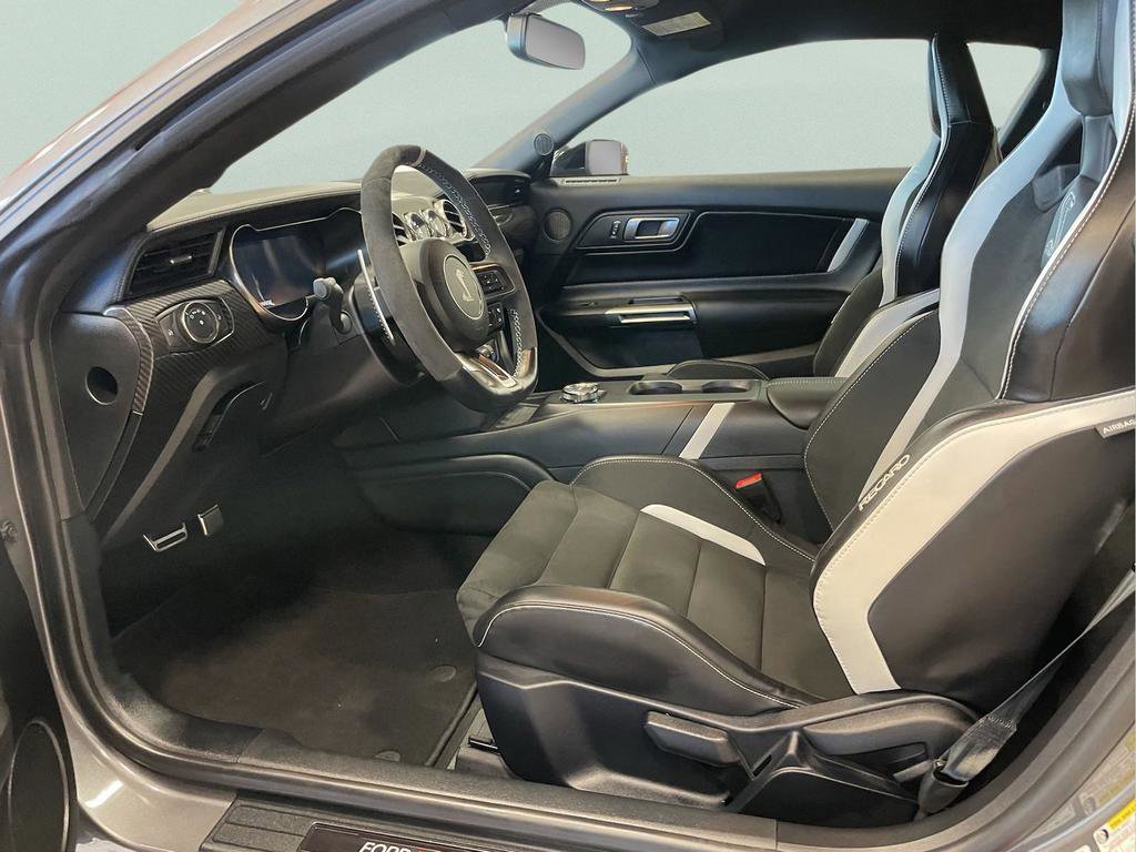 Used 2021 Ford Mustang Shelby GT500 w/ Carbon Fiber Track Pack RWD image 15