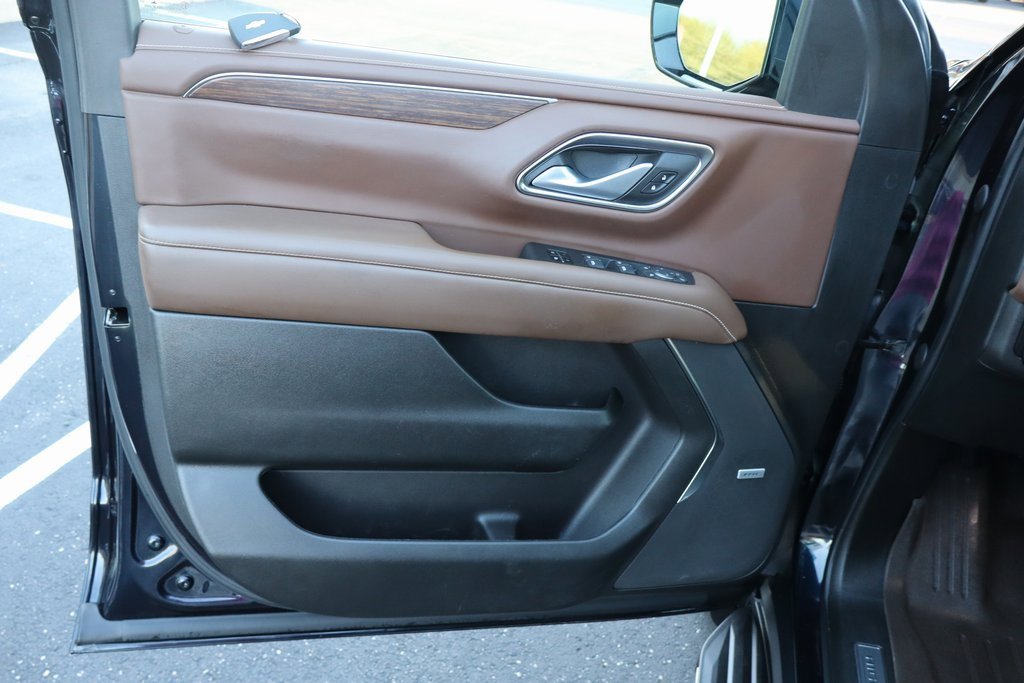 Used 2022 Chevrolet Tahoe High Country w/ Max Trailering Package image 25