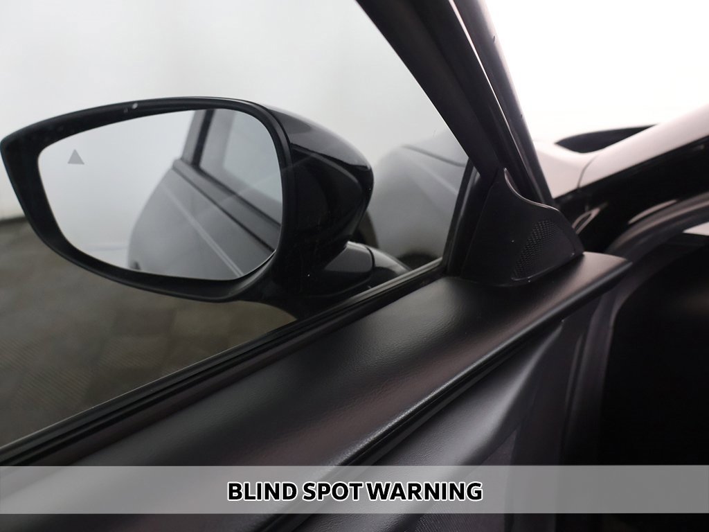 Used 2021 MAZDA MAZDA3 s image 4