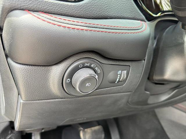Certified 2023 Dodge Durango R/T RWD image 52