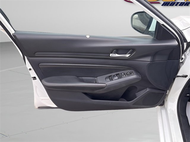 Used 2020 Nissan Altima 2.5 S image 6