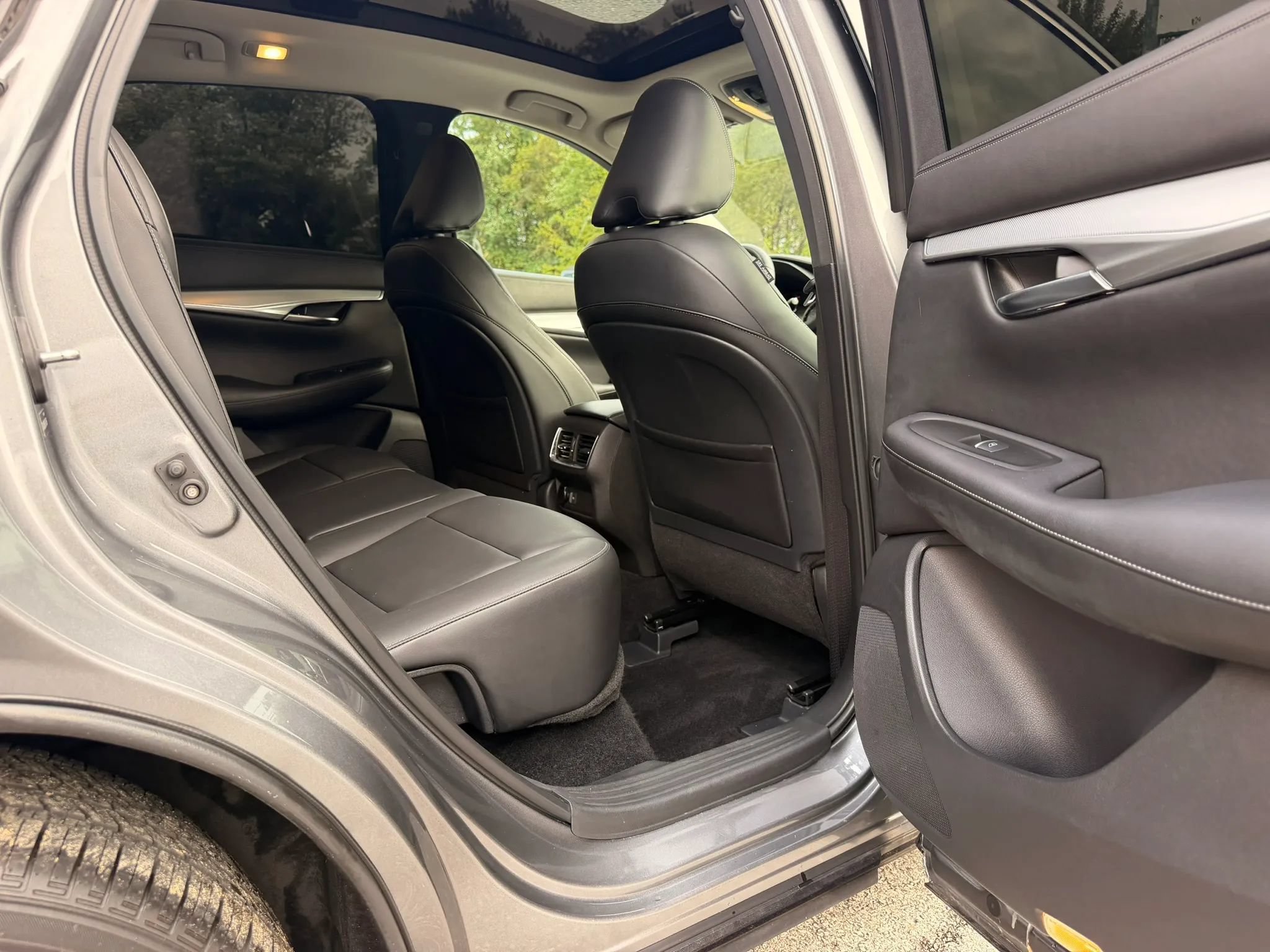 Used 2020 INFINITI QX50 Luxe FWD image 13