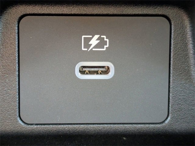 New 2025 Mitsubishi Outlander ES image 28