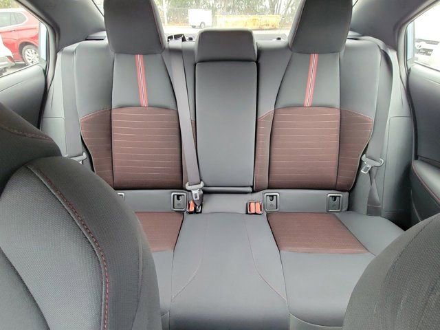 Used 2023 Toyota Corolla SE image 5