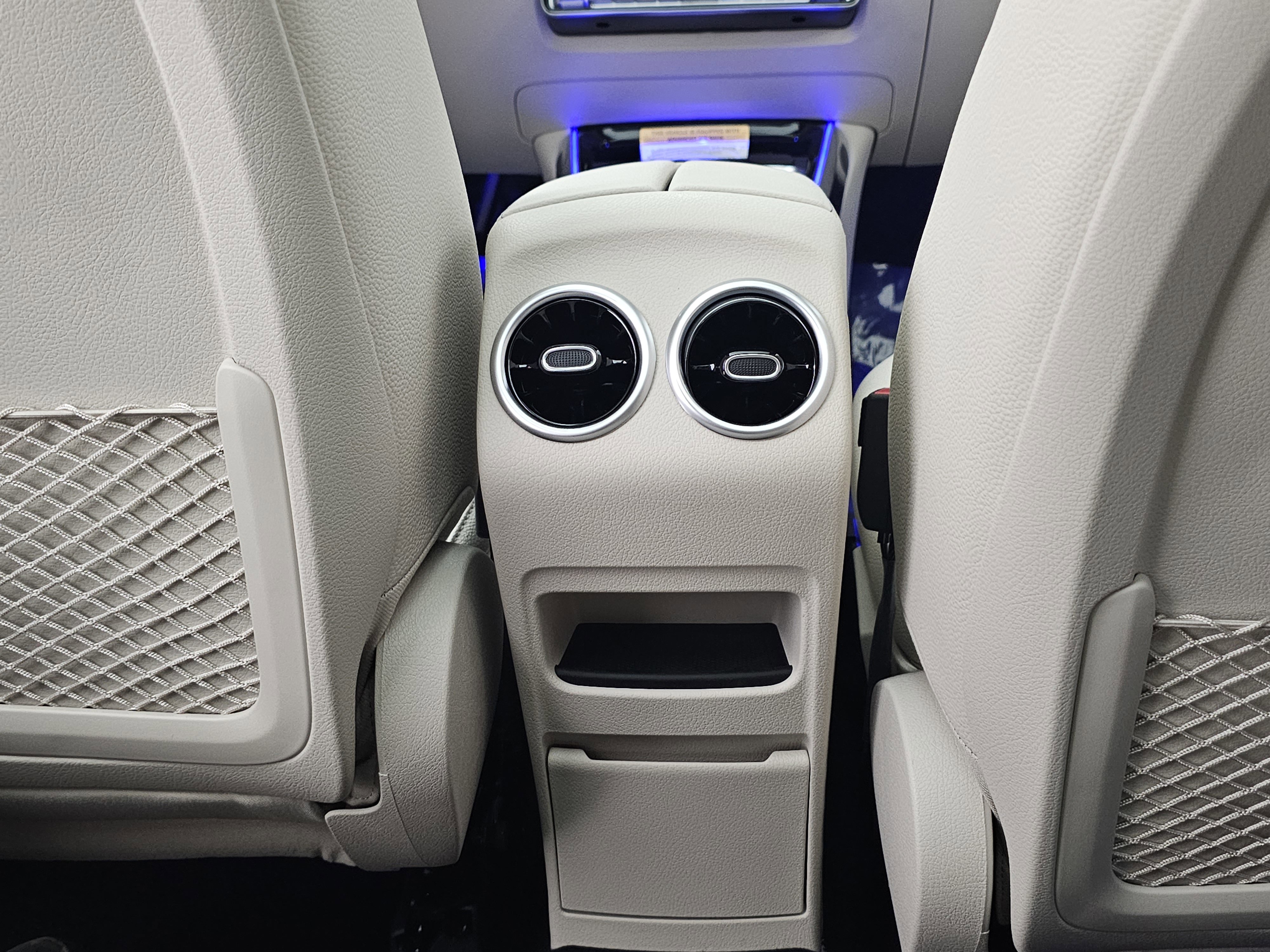 New 2026 Mercedes-Benz GLB 250 4MATIC image 32