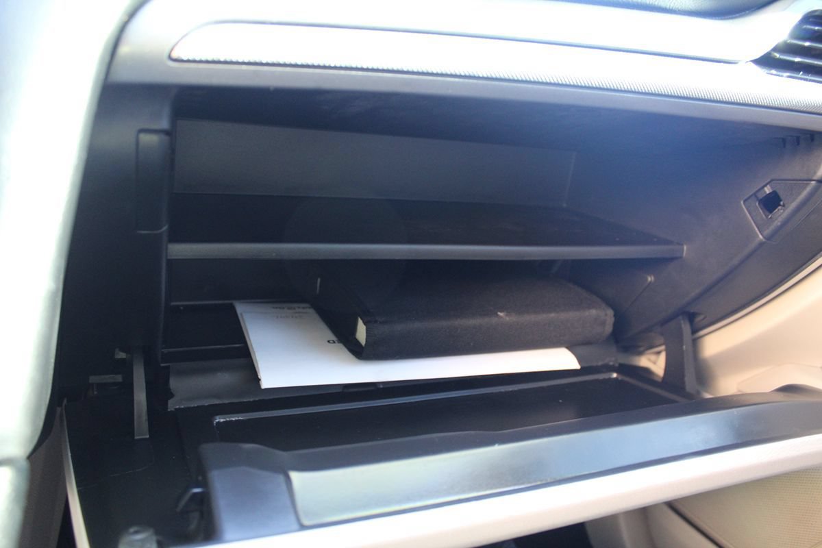 Used 2018 Ford Fusion SE FWD image 26