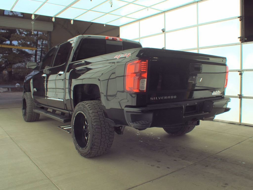 Used 2017 Chevrolet Silverado 1500 High Country image 5