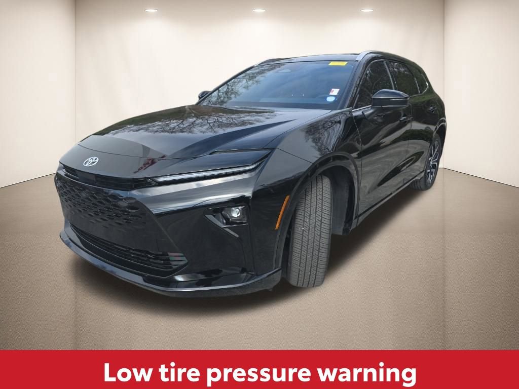 Used 2025 Toyota Crown Signia image 9