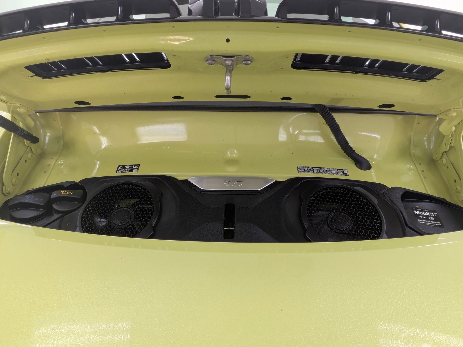 Certified 2025 Porsche 911 Carrera RWD image 13