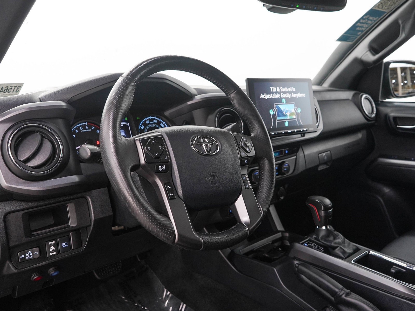 Used 2019 Toyota Tacoma TRD Off-Road AWD/4WD image 24