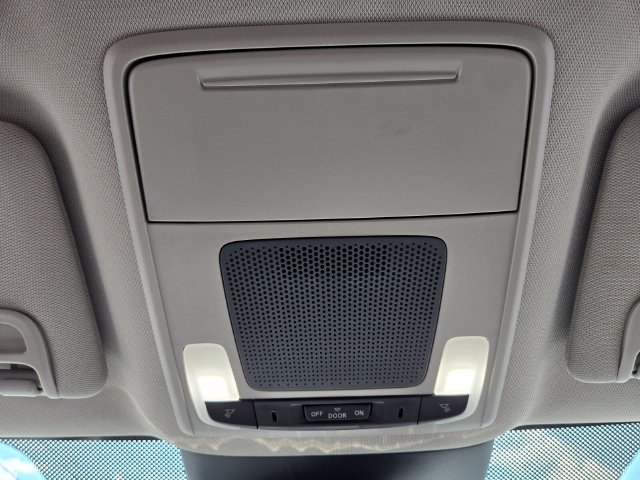 Used 2025 Honda Pilot EX-L image 26
