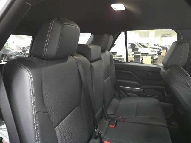 New 2026 Toyota 4Runner TRD Off-Road Premium AWD/4WD image 12
