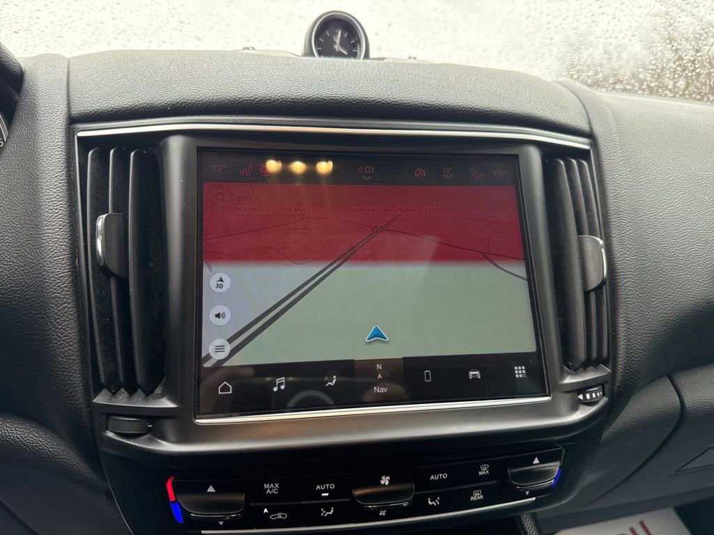 Used 2023 Maserati Levante Modena image 28